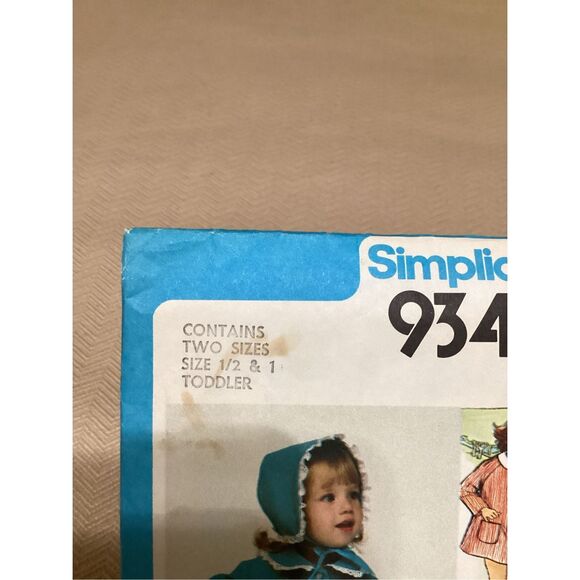 Vintage Sewing Pattern Simplicity Children 9345 - Picture 2 of 5